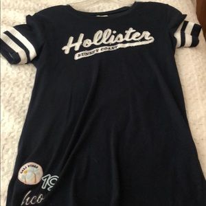 Hollister t-shirt